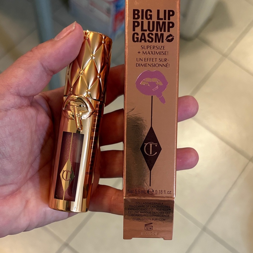 Charlotte Tilbury Big Lip Plump Gasm - strawberry chocolate